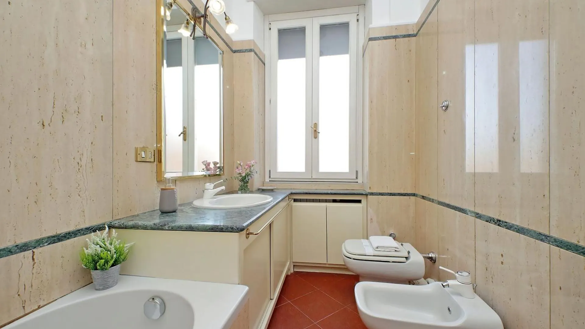 4Bnb - Spacious Gracchi Apartment Rome 0*,